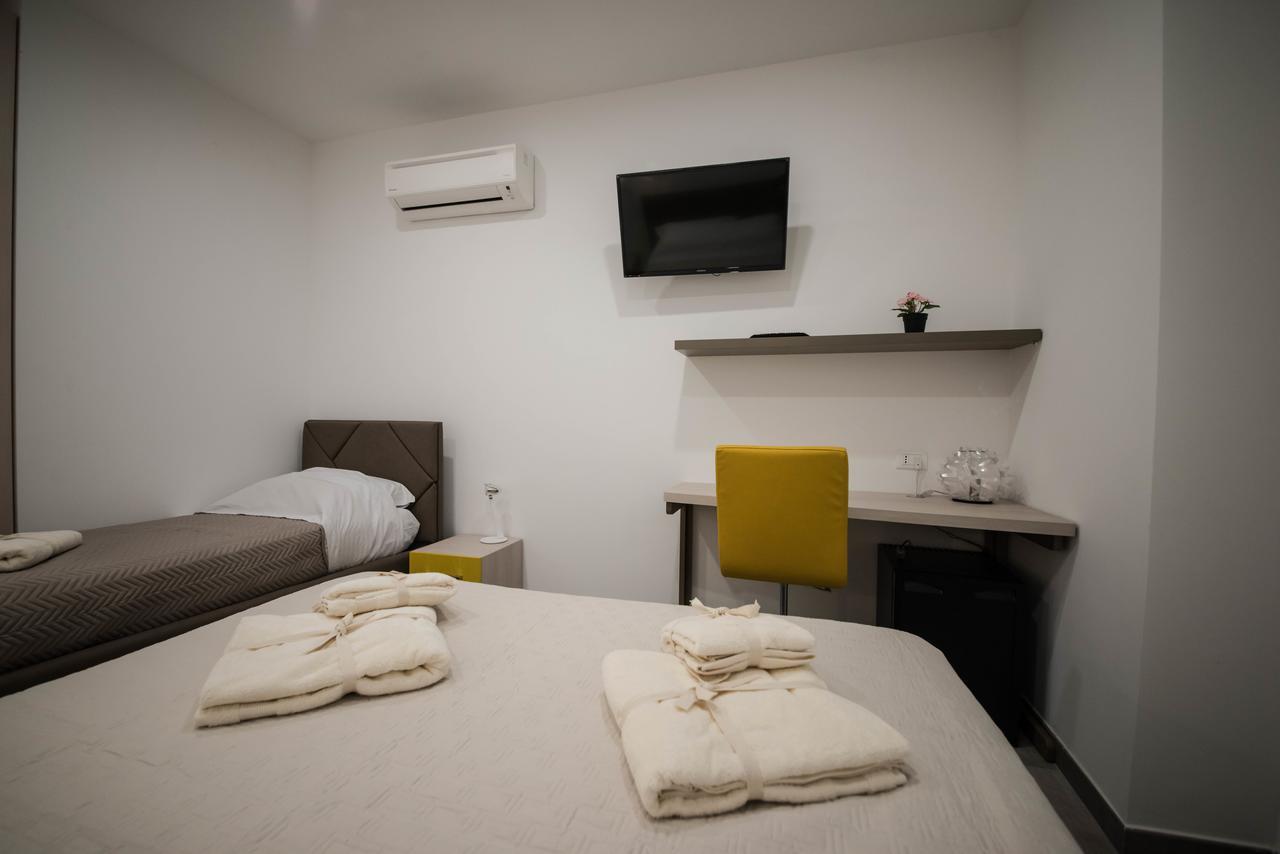 5 Terre Lodge لا سبيتسْيا المظهر الخارجي الصورة