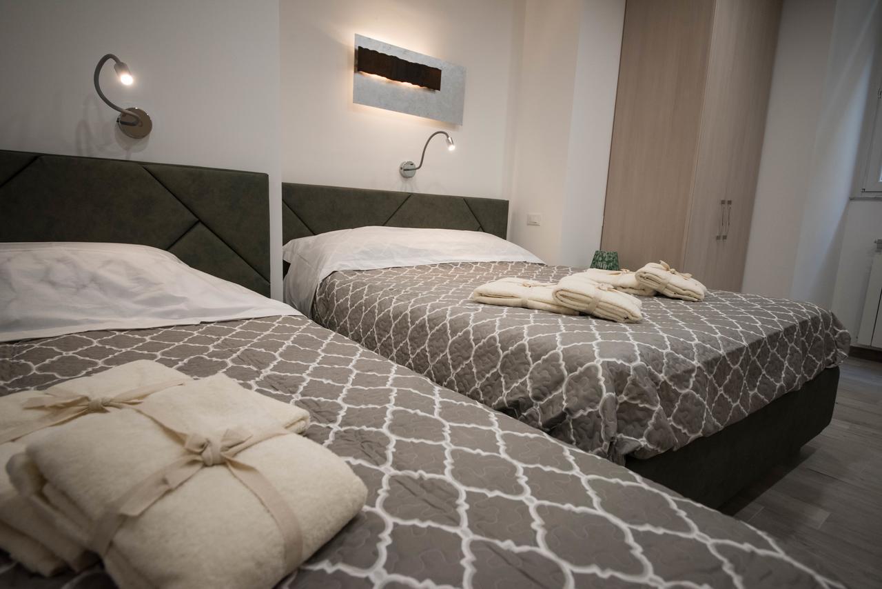 5 Terre Lodge لا سبيتسْيا المظهر الخارجي الصورة